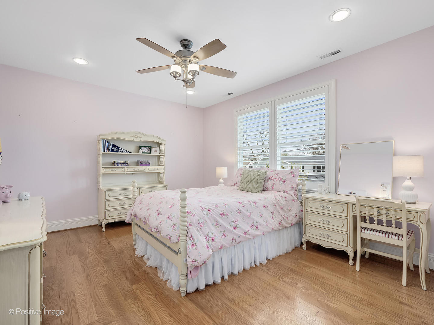 451 S SPRING Avenue, La Grange, IL 60525