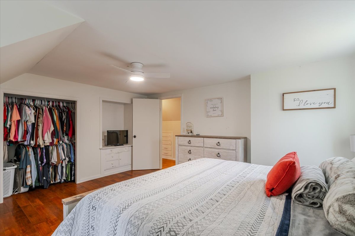 105 Detweiller Street, Congerville, IL 61729