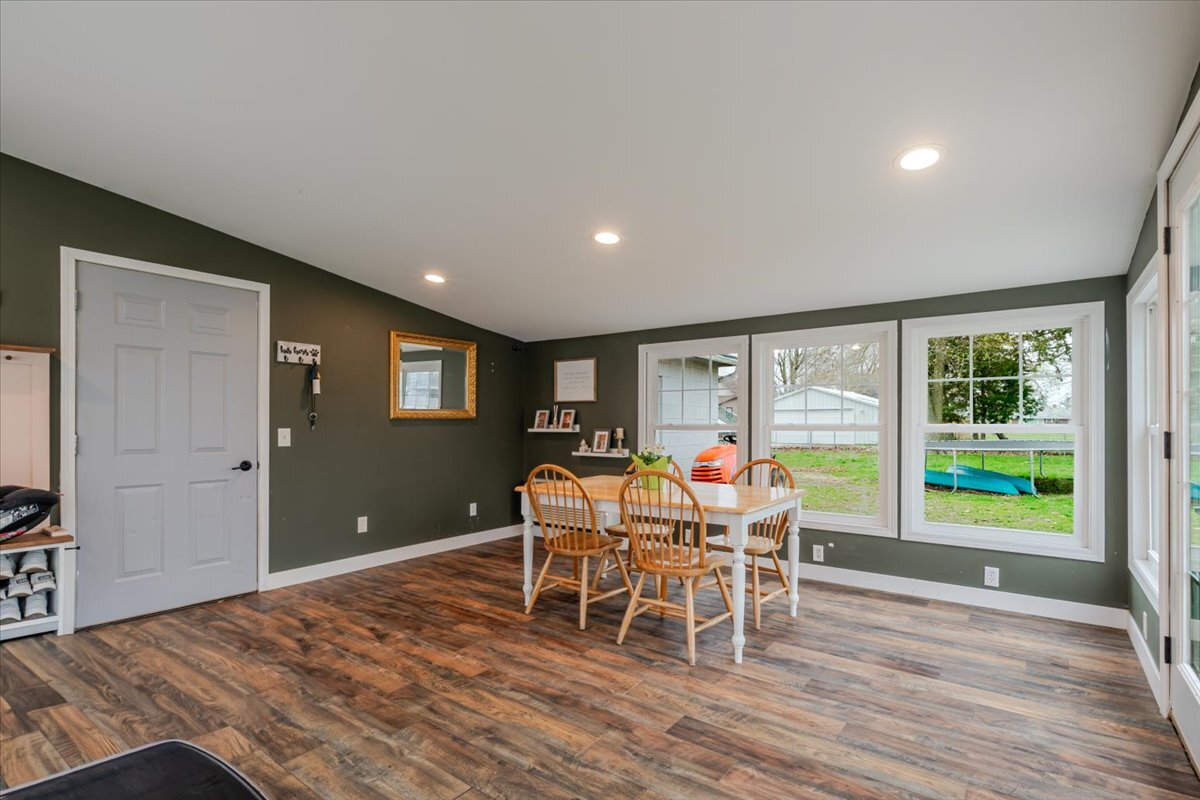 105 Detweiller Street, Congerville, IL 61729