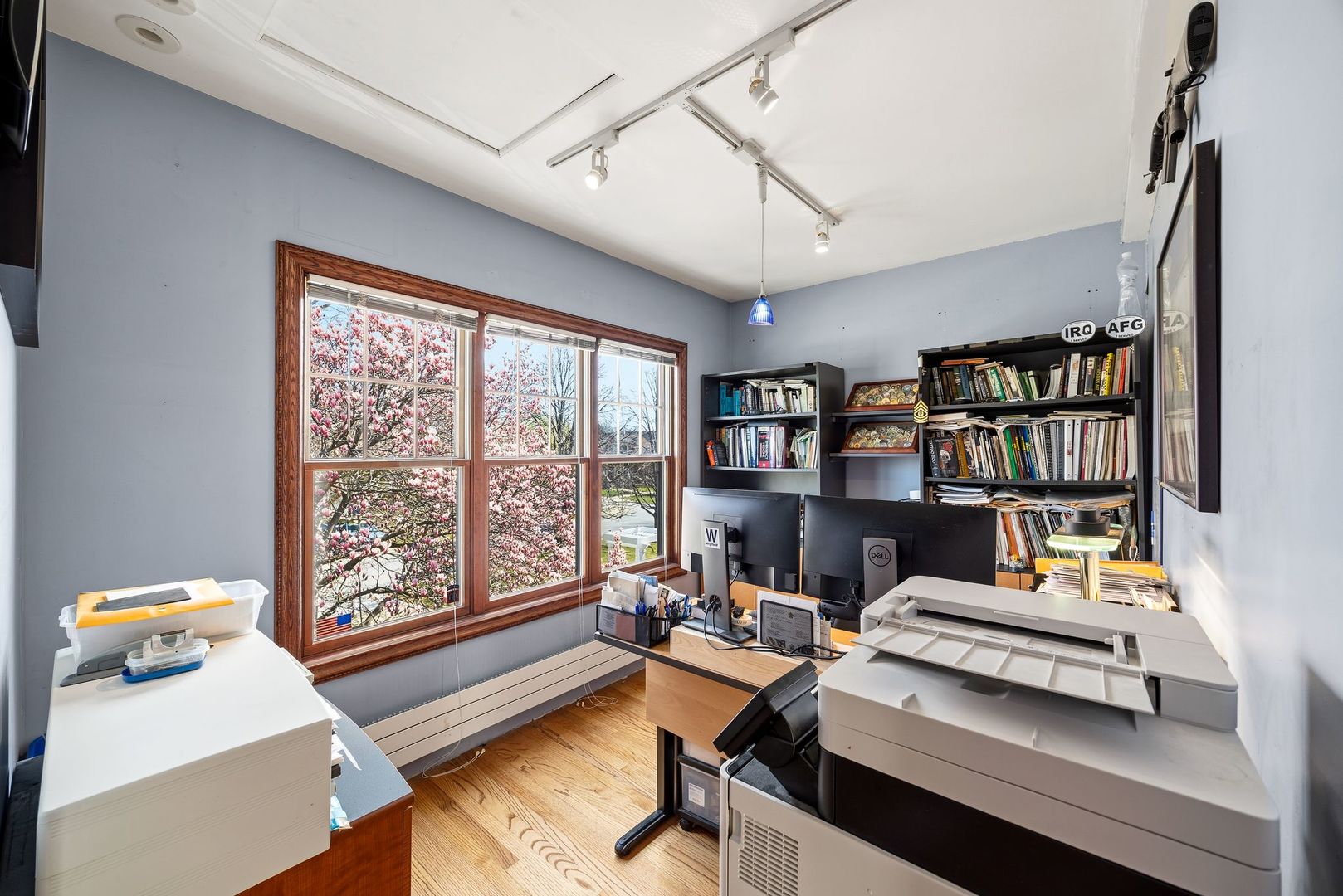 6883 W Hobart Avenue, Chicago, IL 60631