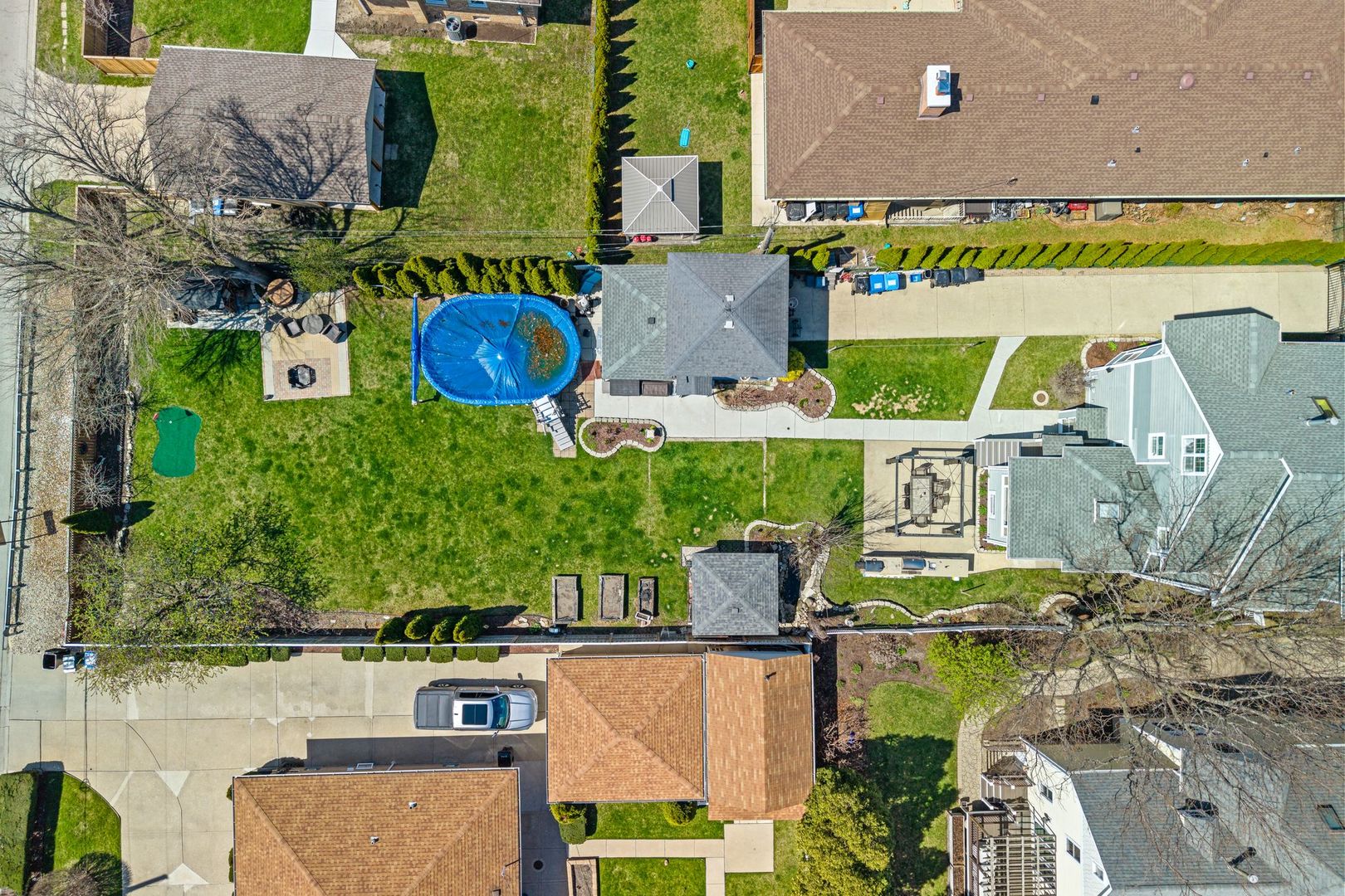 6883 W Hobart Avenue, Chicago, IL 60631