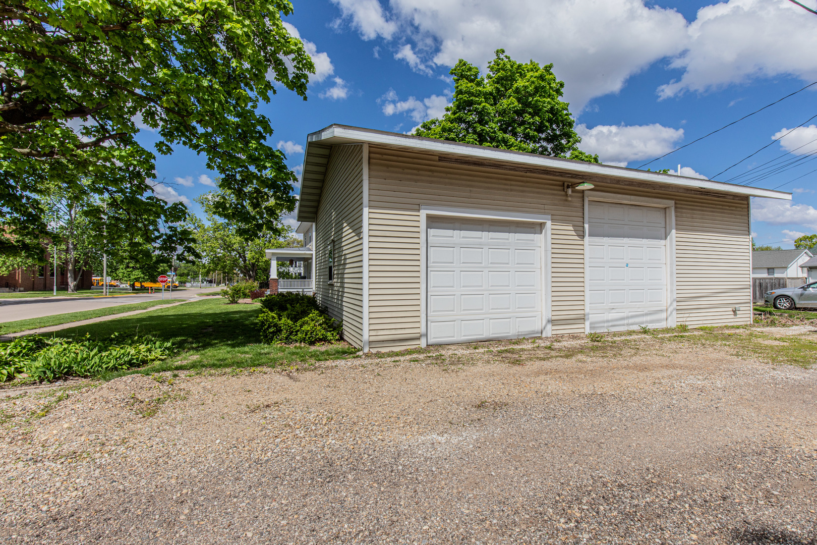 225 W Central Avenue, Princeton, IL 61356