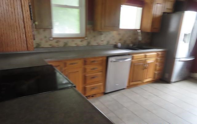 1142 E Broadway Street, Monmouth, IL 61462