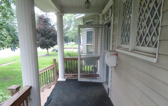 1142 E Broadway Street, Monmouth, IL 61462