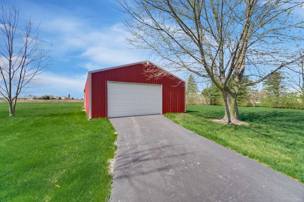 29440 S 104th Avenue, Peotone, IL 60468