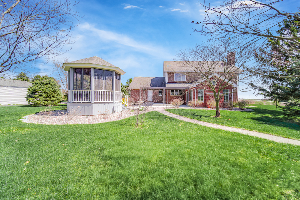 29440 S 104th Avenue, Peotone, IL 60468
