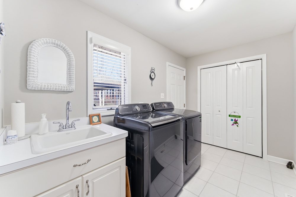 29440 S 104th Avenue, Peotone, IL 60468