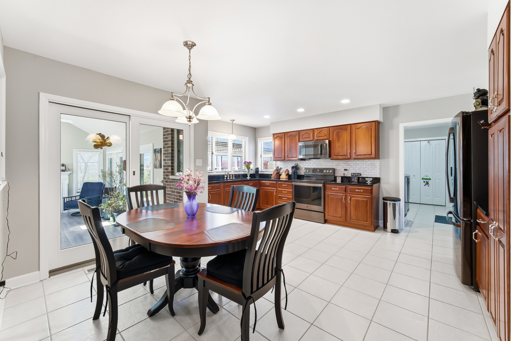 29440 S 104th Avenue, Peotone, IL 60468