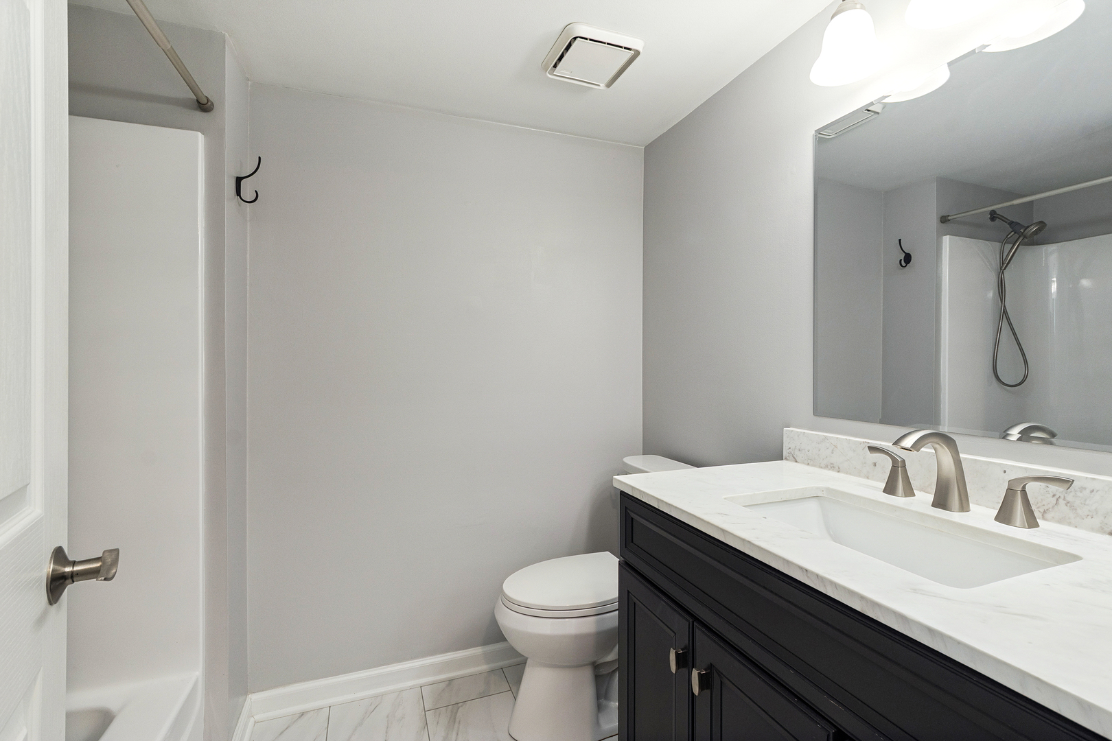 16749 Paxton Avenue #1N, Tinley Park, IL 60477