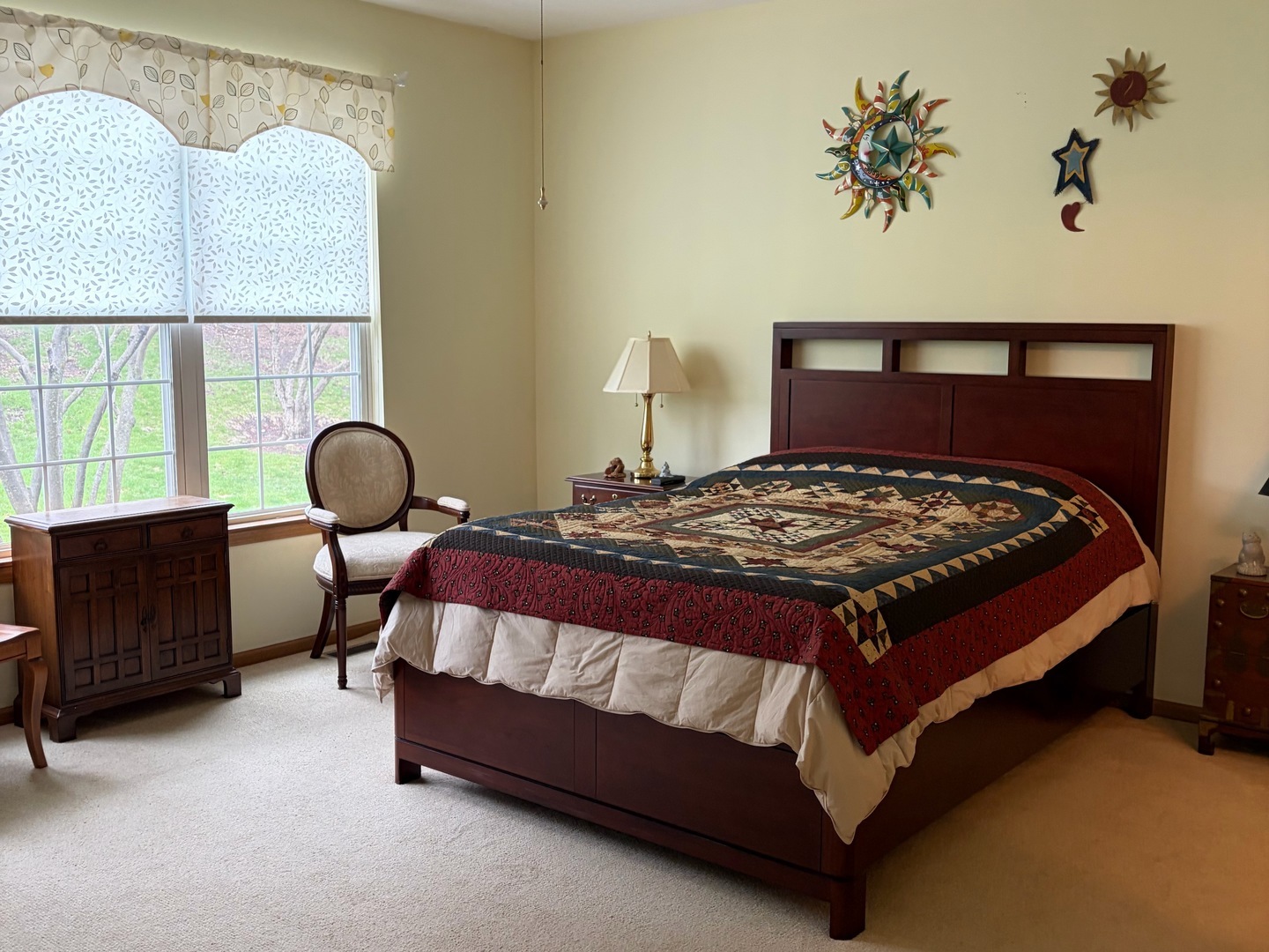 362 Woodhill Drive, Carol Stream, IL 60188