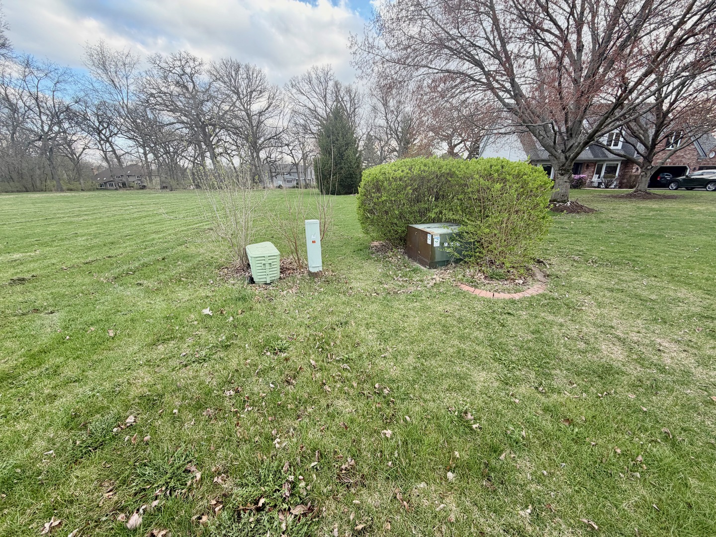 35 Oak Creek Drive, Yorkville, IL 60560