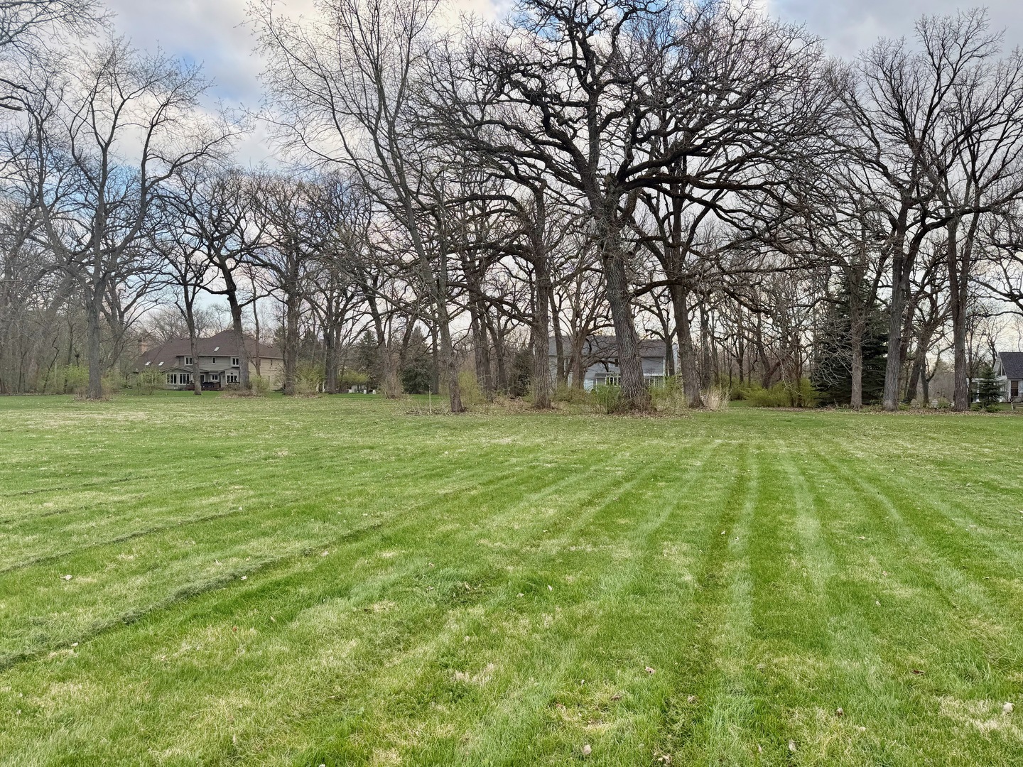 35 Oak Creek Drive, Yorkville, IL 60560