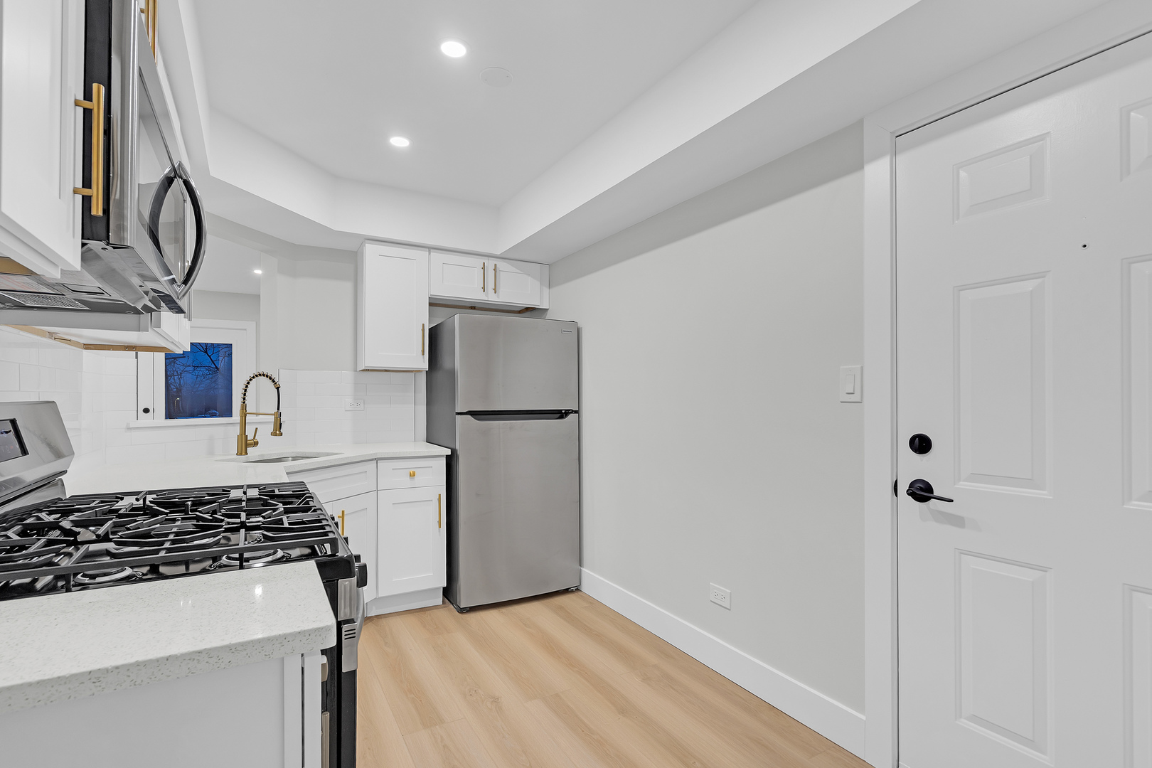 10347 Dearlove Road #302, Glenview, IL 60025