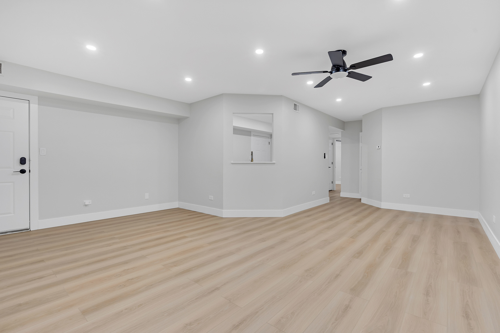 10347 Dearlove Road #302, Glenview, IL 60025