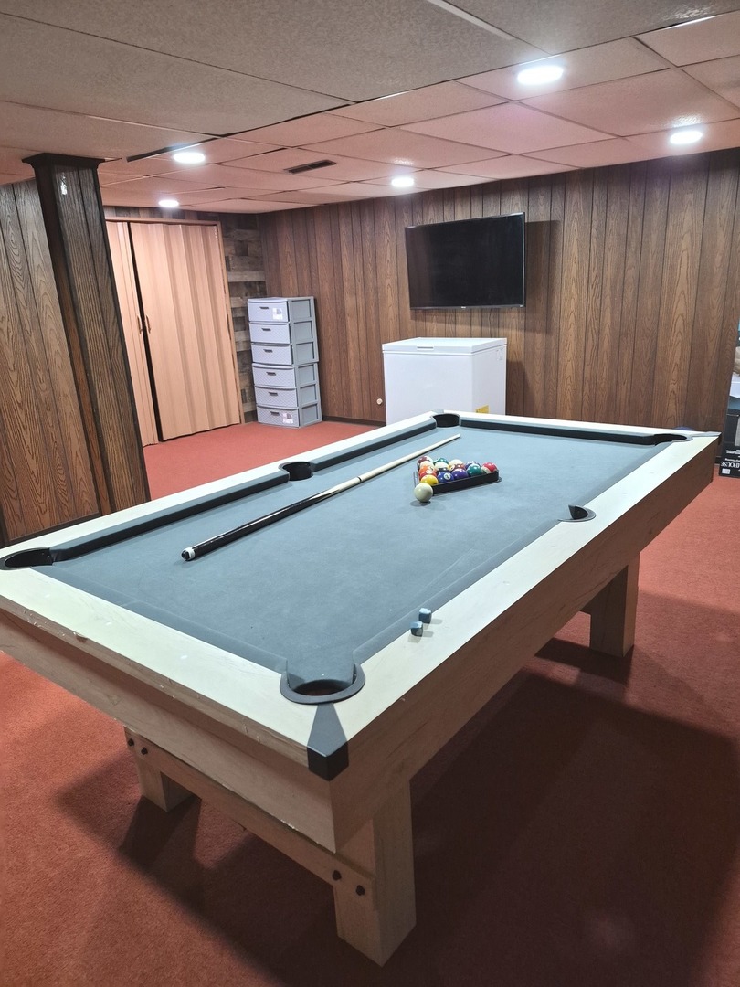 18W100 16th Street, Villa Park, IL 60181