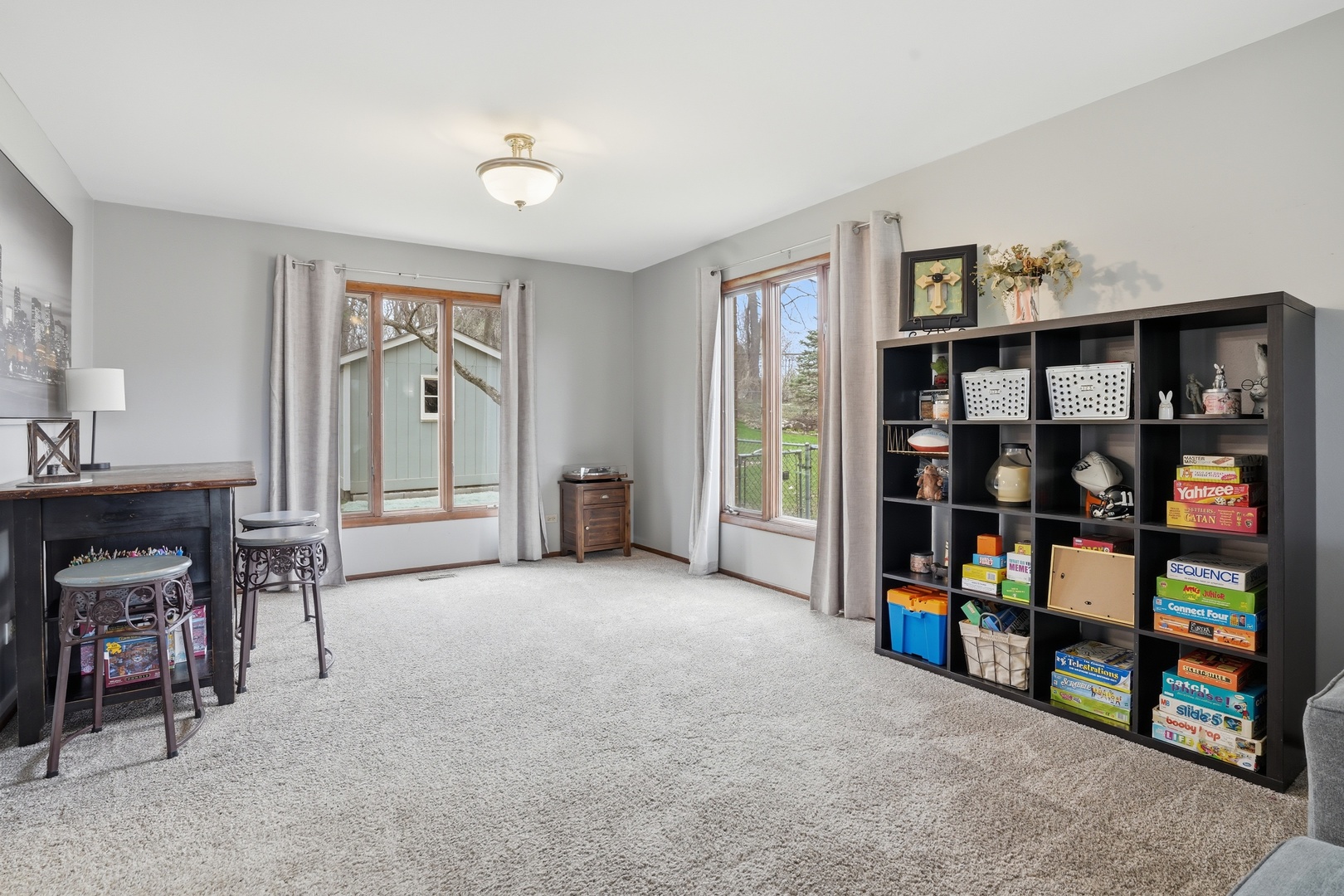 476 Gerry Street, Woodstock, IL 60098