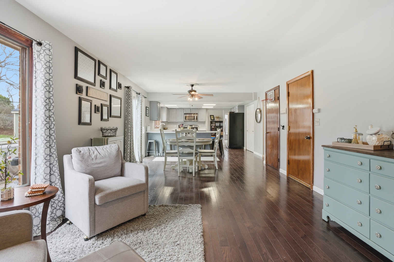 476 Gerry Street, Woodstock, IL 60098