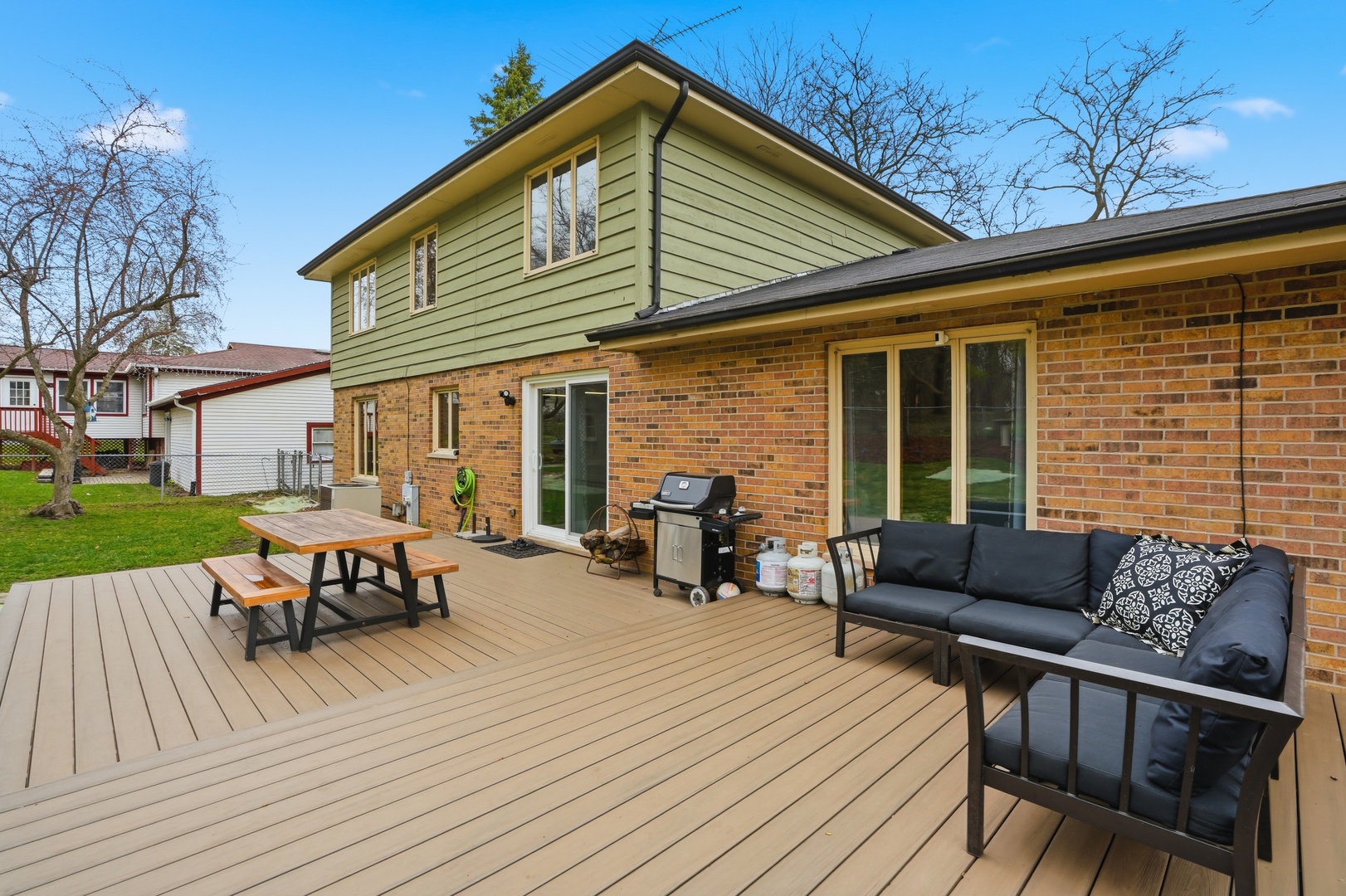 476 Gerry Street, Woodstock, IL 60098