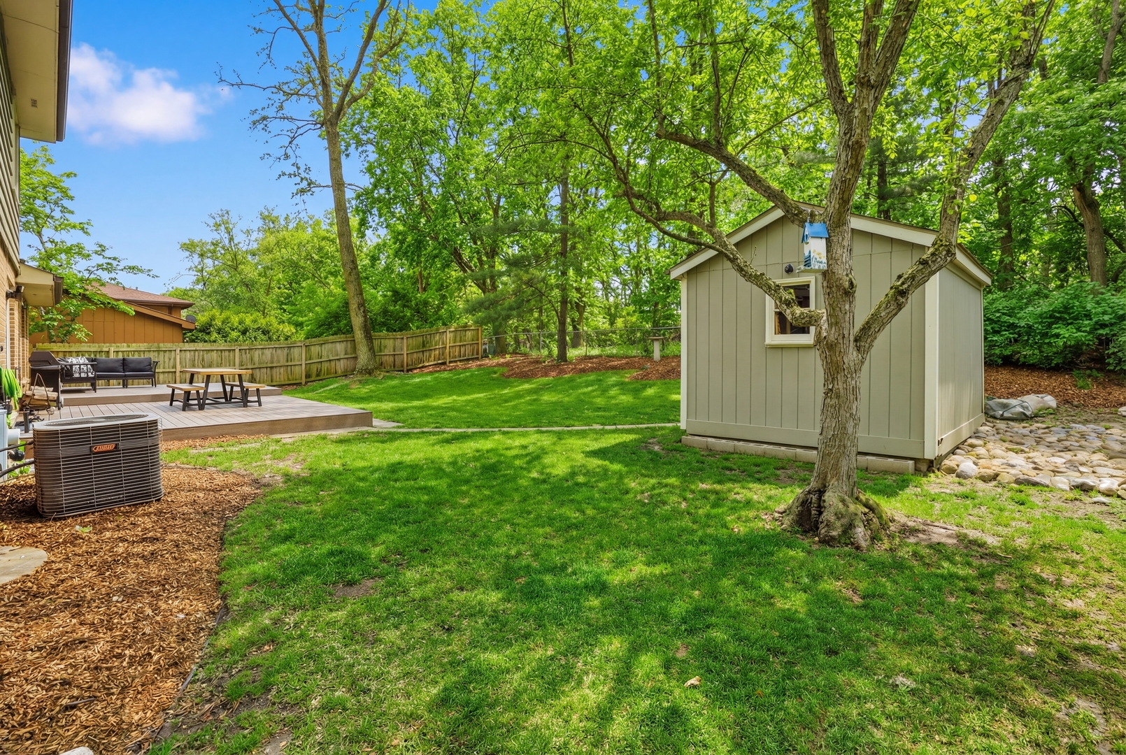 476 Gerry Street, Woodstock, IL 60098