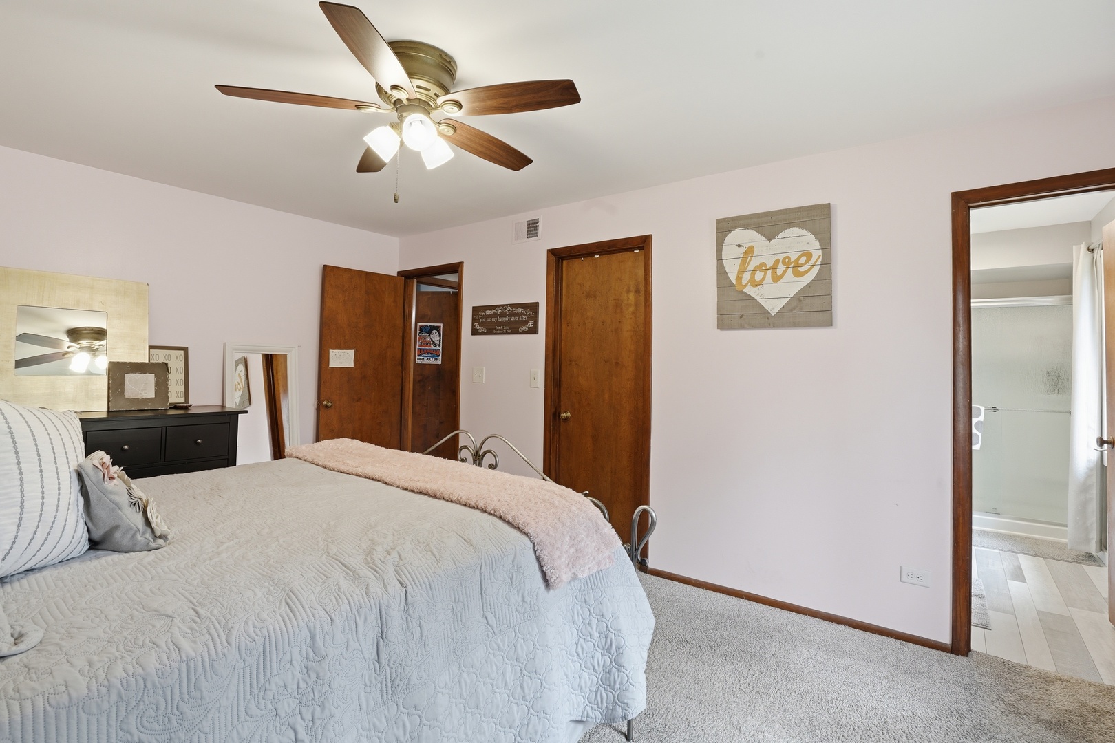 476 Gerry Street, Woodstock, IL 60098