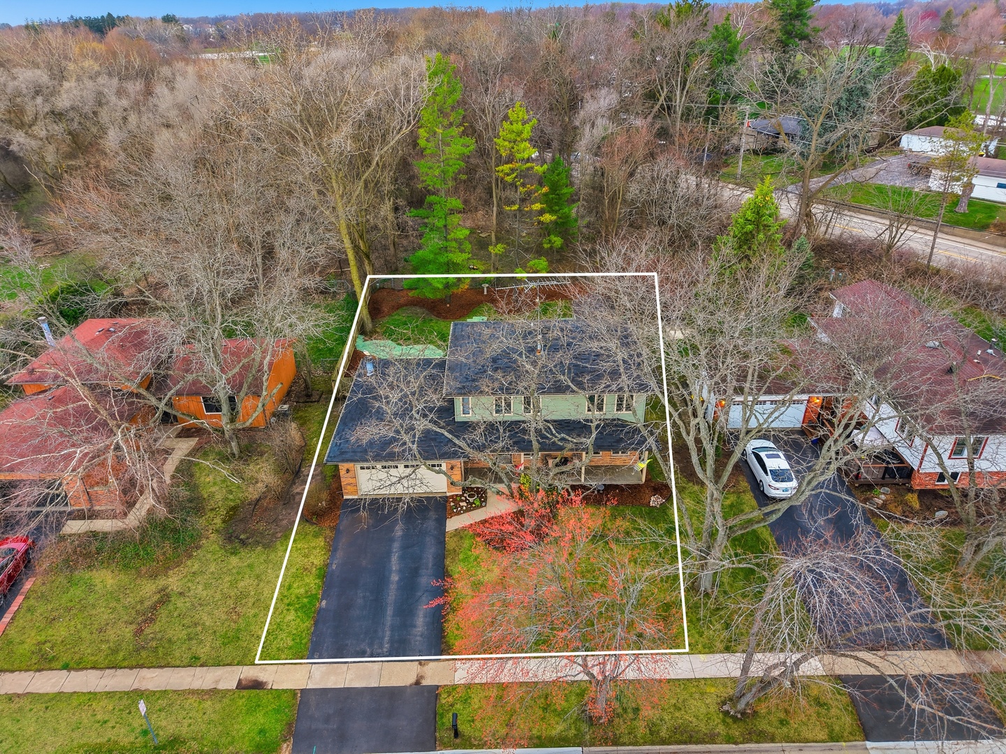 476 Gerry Street, Woodstock, IL 60098