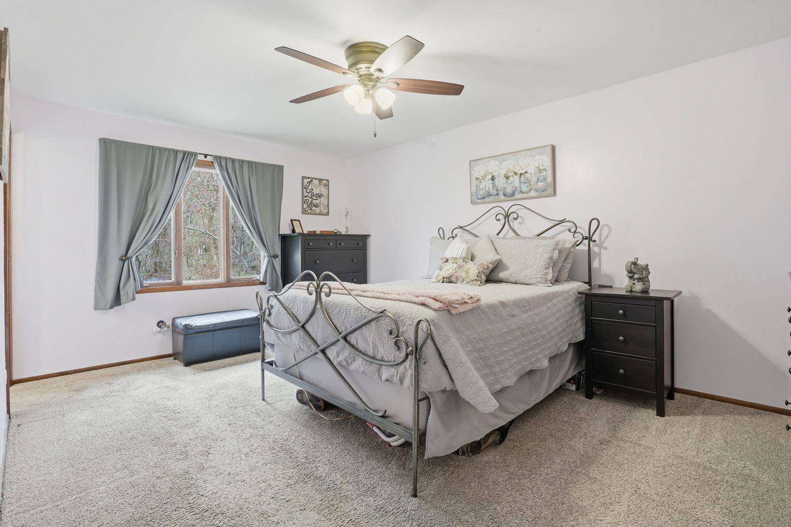 476 Gerry Street, Woodstock, IL 60098