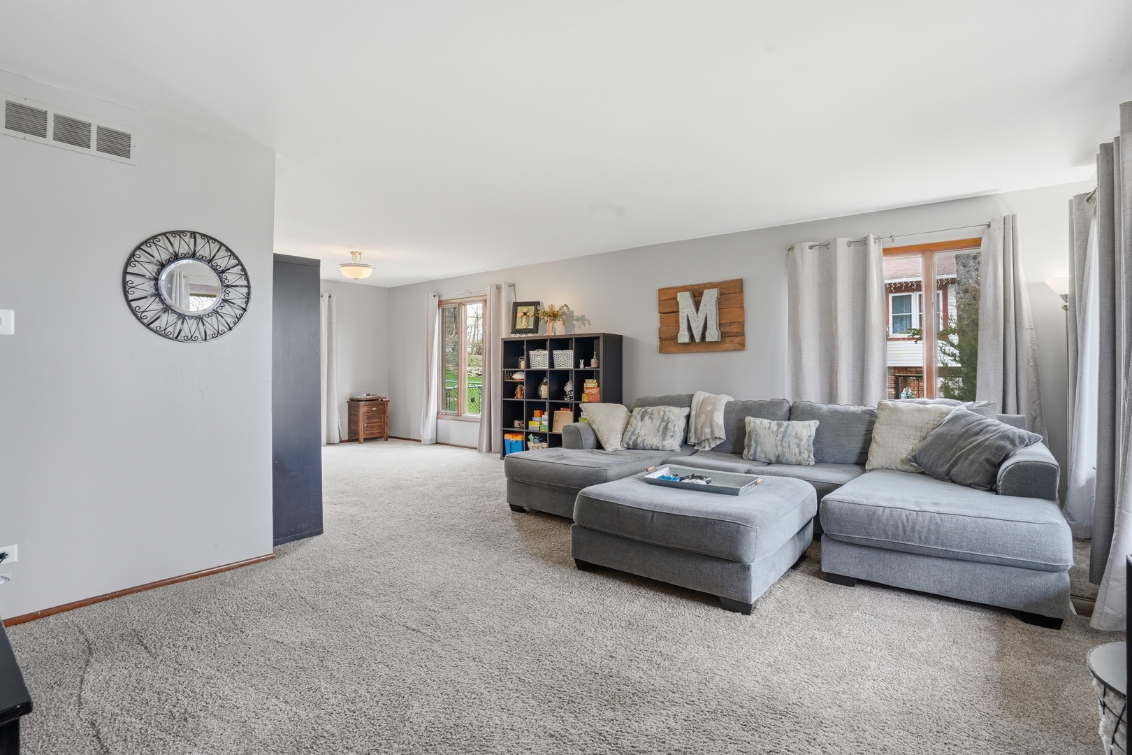 476 Gerry Street, Woodstock, IL 60098