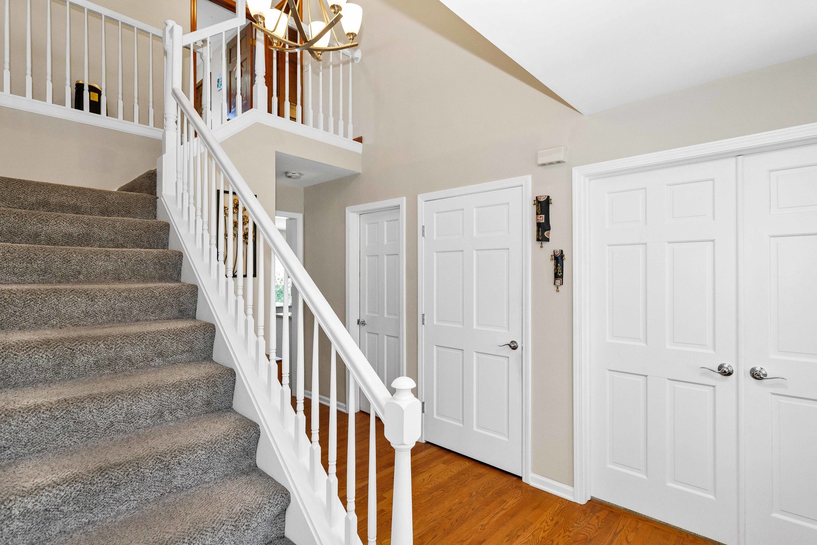 3916 Nighthawk Court, Naperville, IL 60540