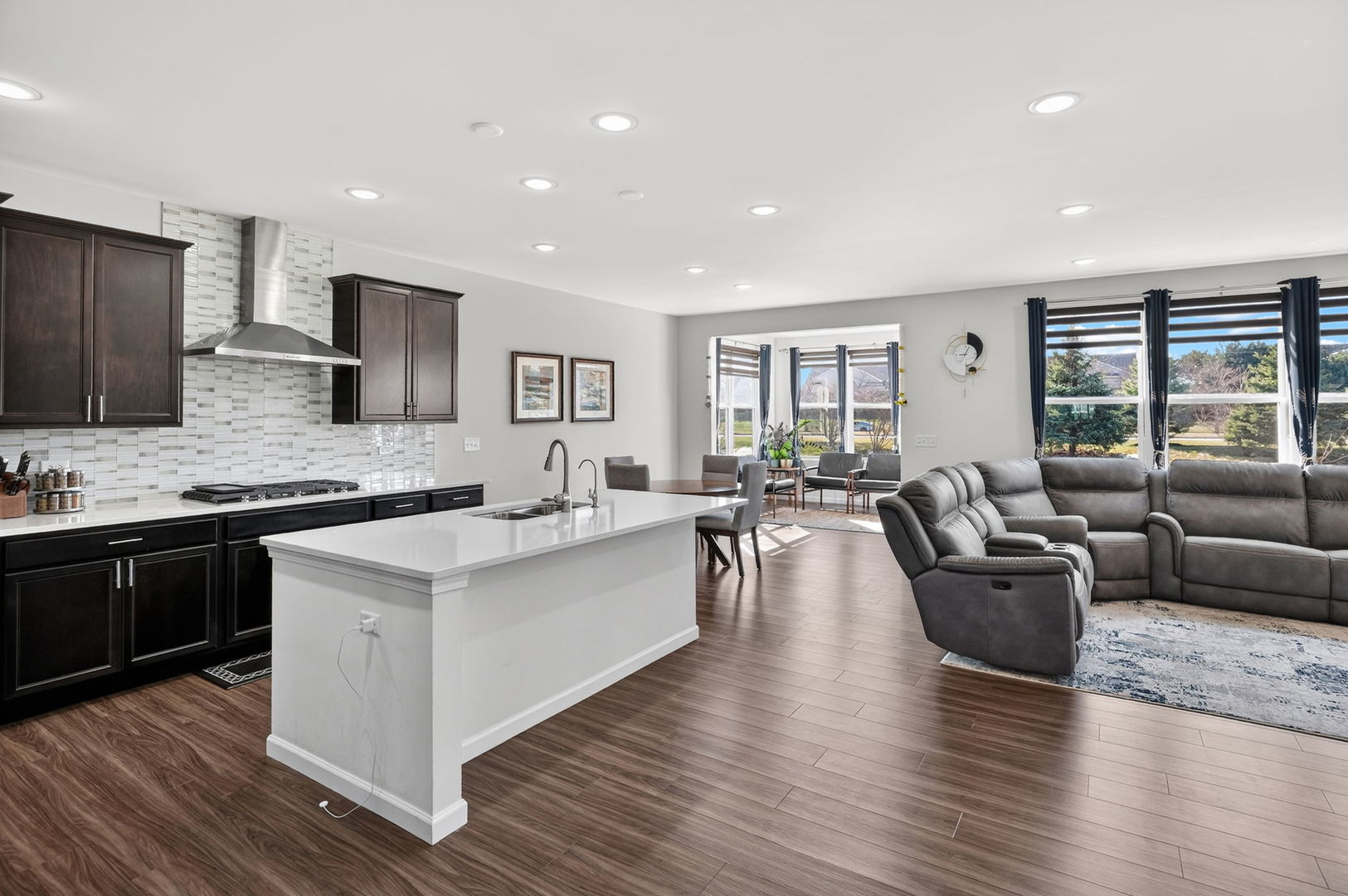 3635 Ambrosia Drive, Naperville, IL 60564