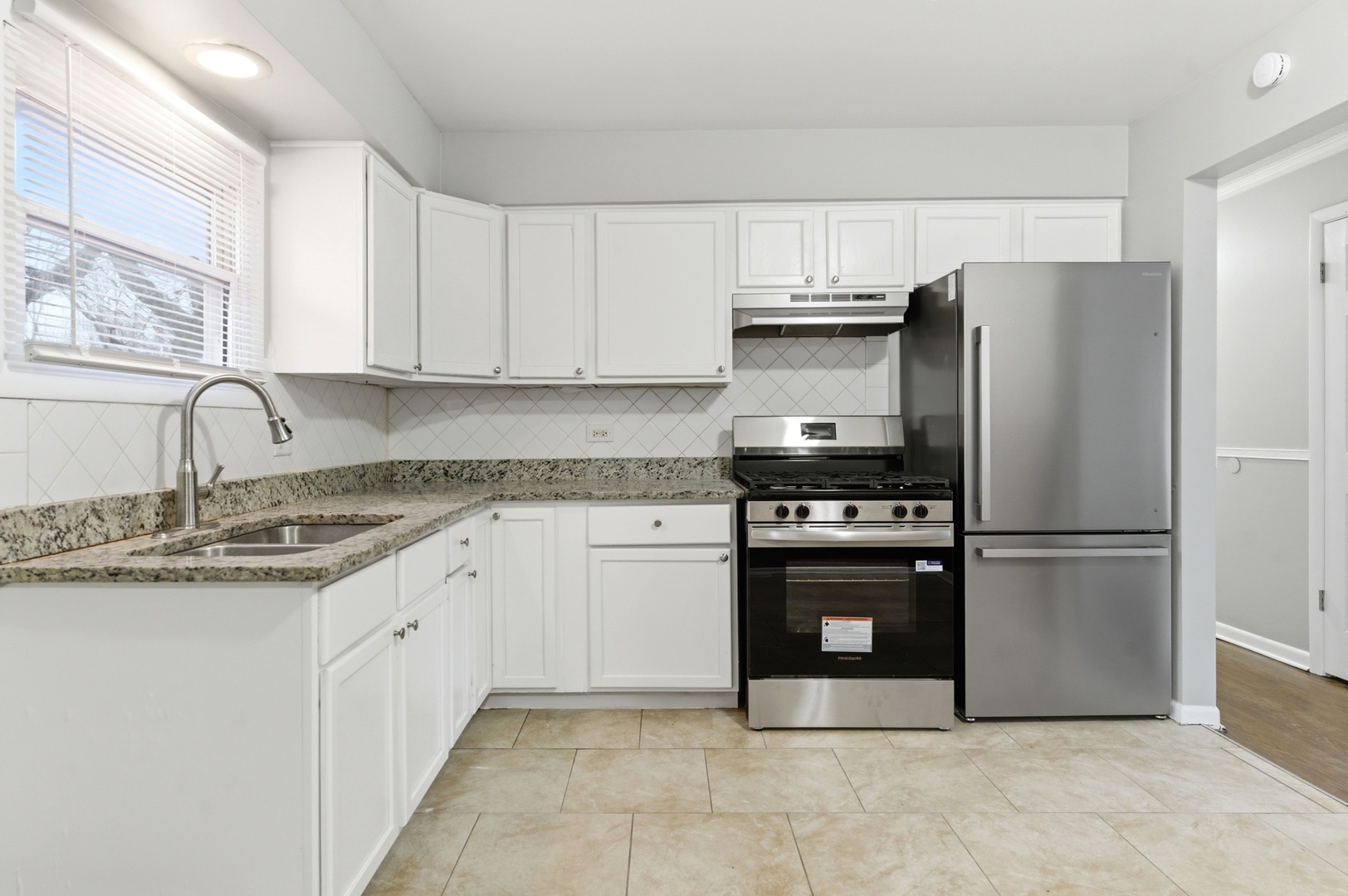 15217 WATERMAN Drive, South Holland, IL 60473