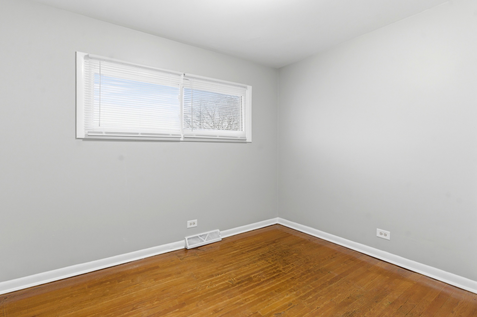 15217 WATERMAN Drive, South Holland, IL 60473