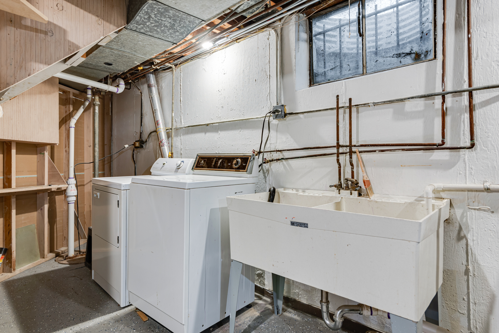 7330 N Kilbourn Avenue, Lincolnwood, IL 60712