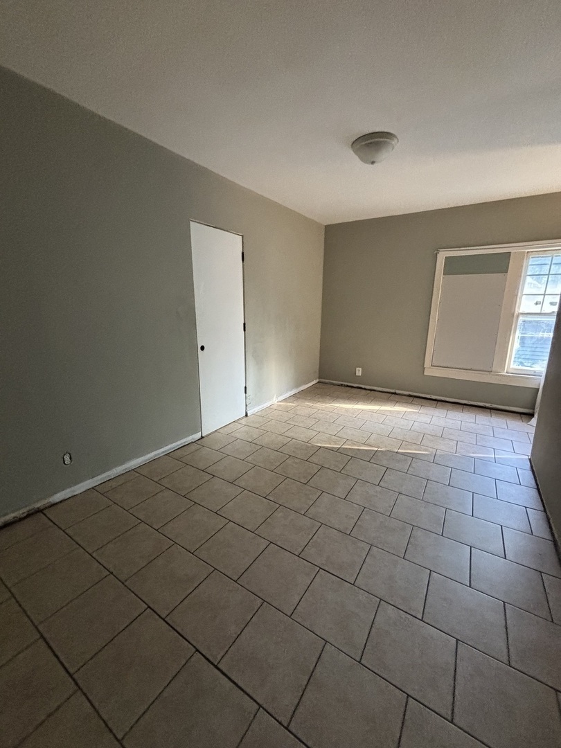 1912 Euclid Avenue, Chicago Heights, IL 60411