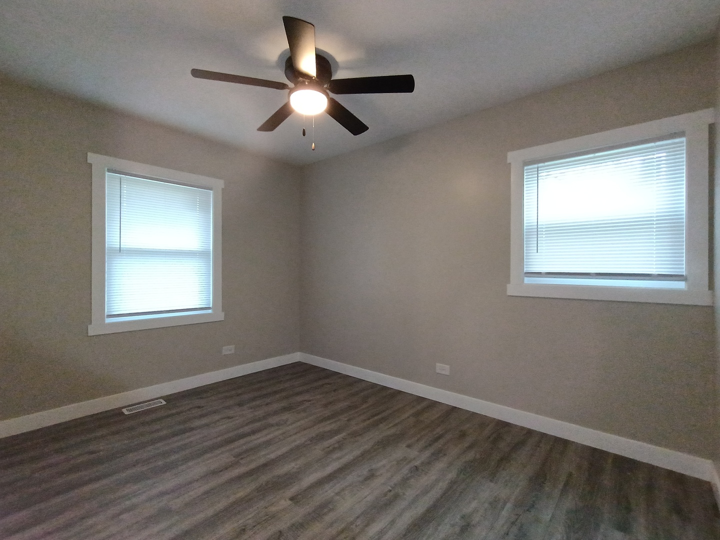 2825 224th Place, Sauk Village, IL 60411