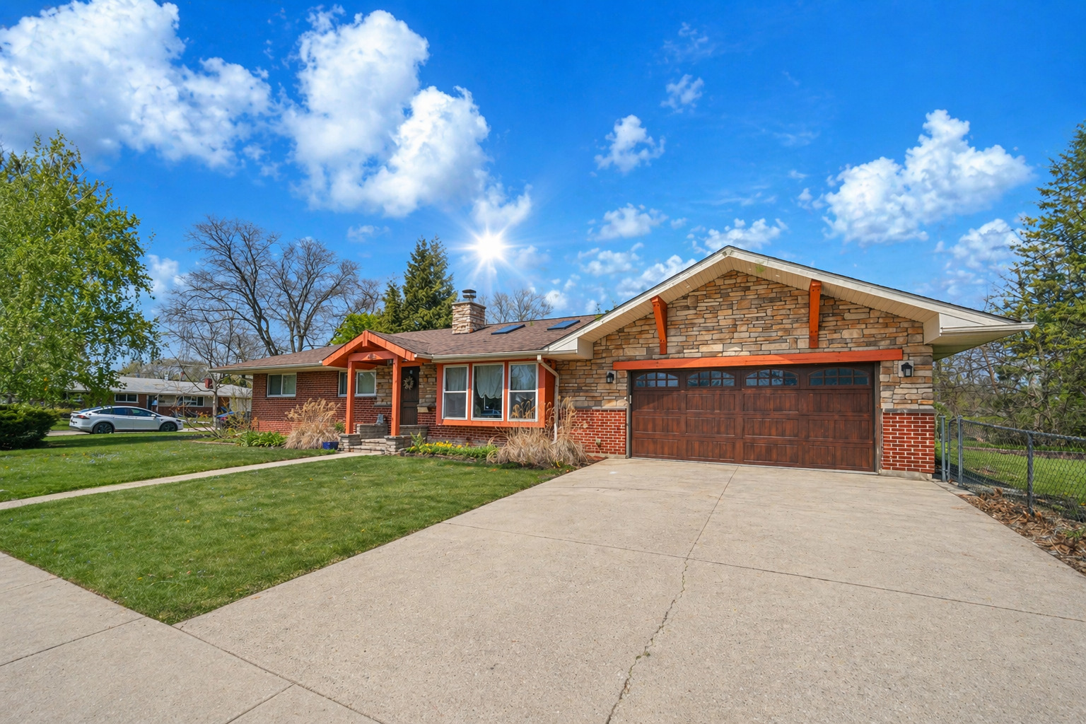 256 W KATHLEEN Drive, Des Plaines, IL 60016