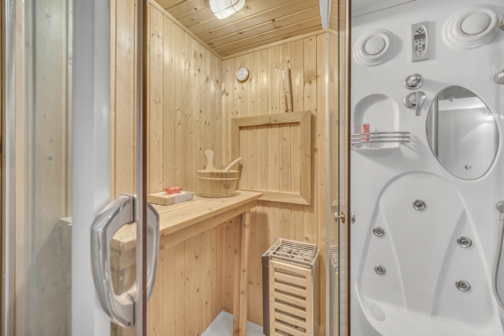 256 W KATHLEEN Drive, Des Plaines, IL 60016