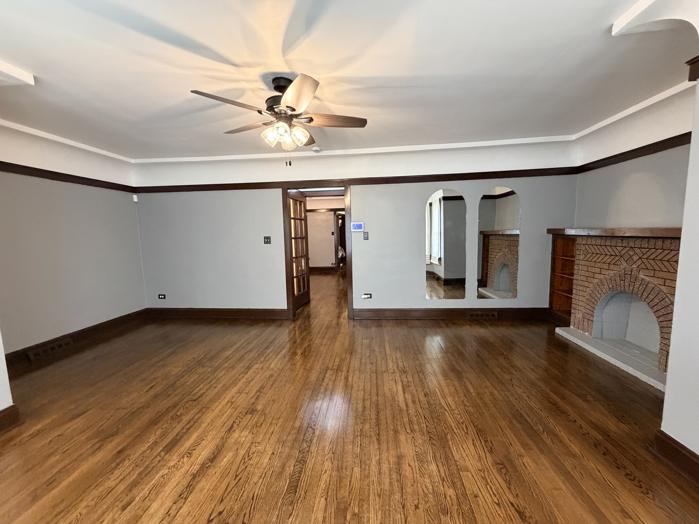 13903 S State Street, Riverdale, IL 60827