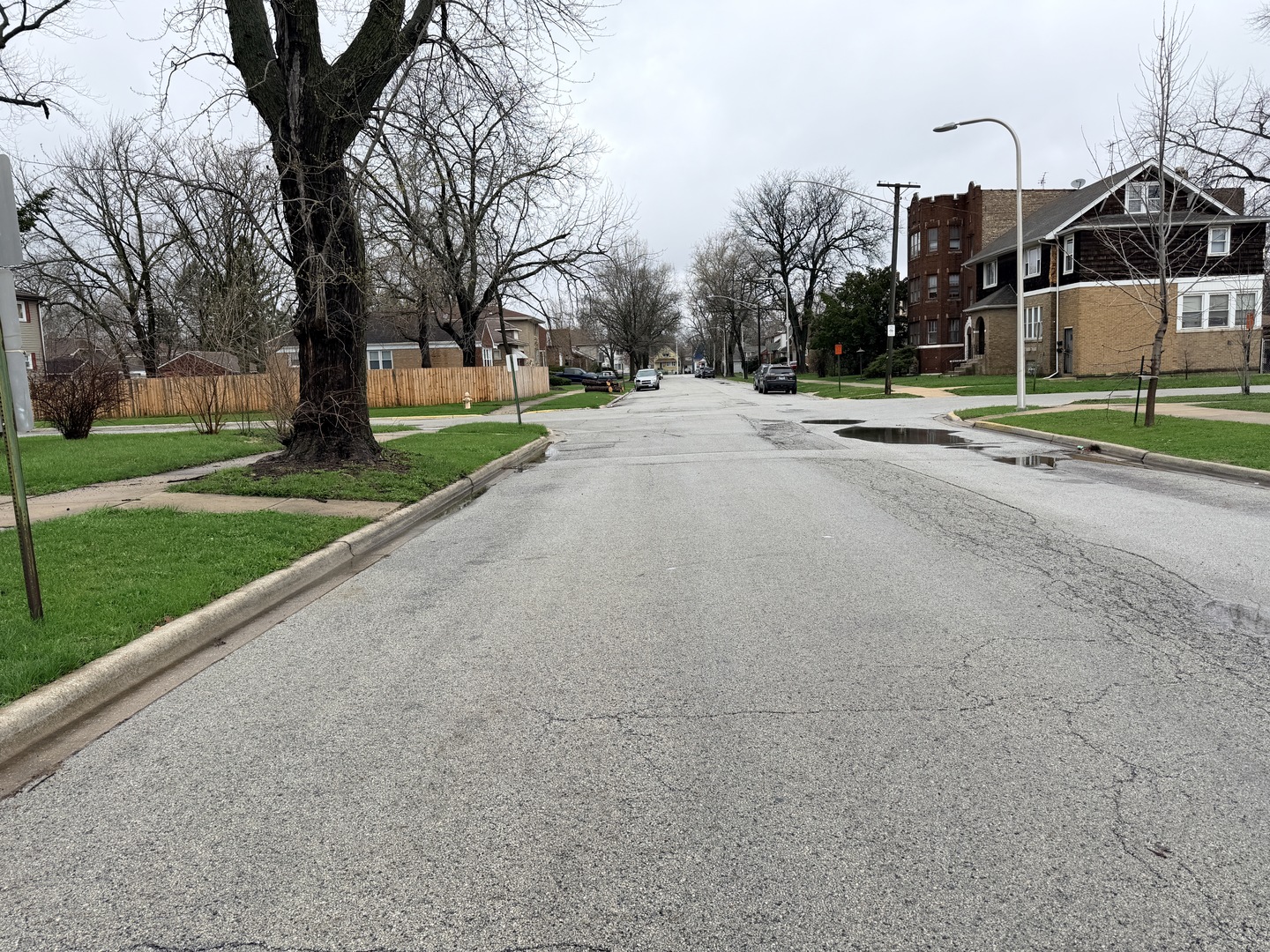 13903 S State Street, Riverdale, IL 60827