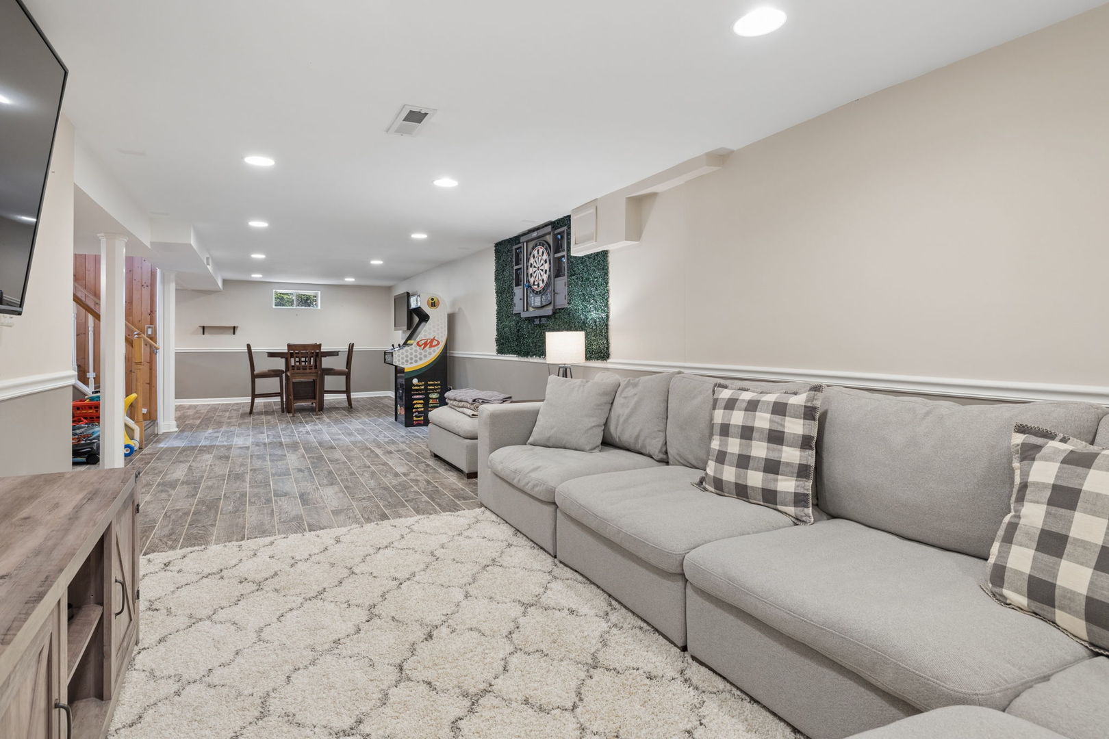 809 E Division Street, Lockport, IL 60441