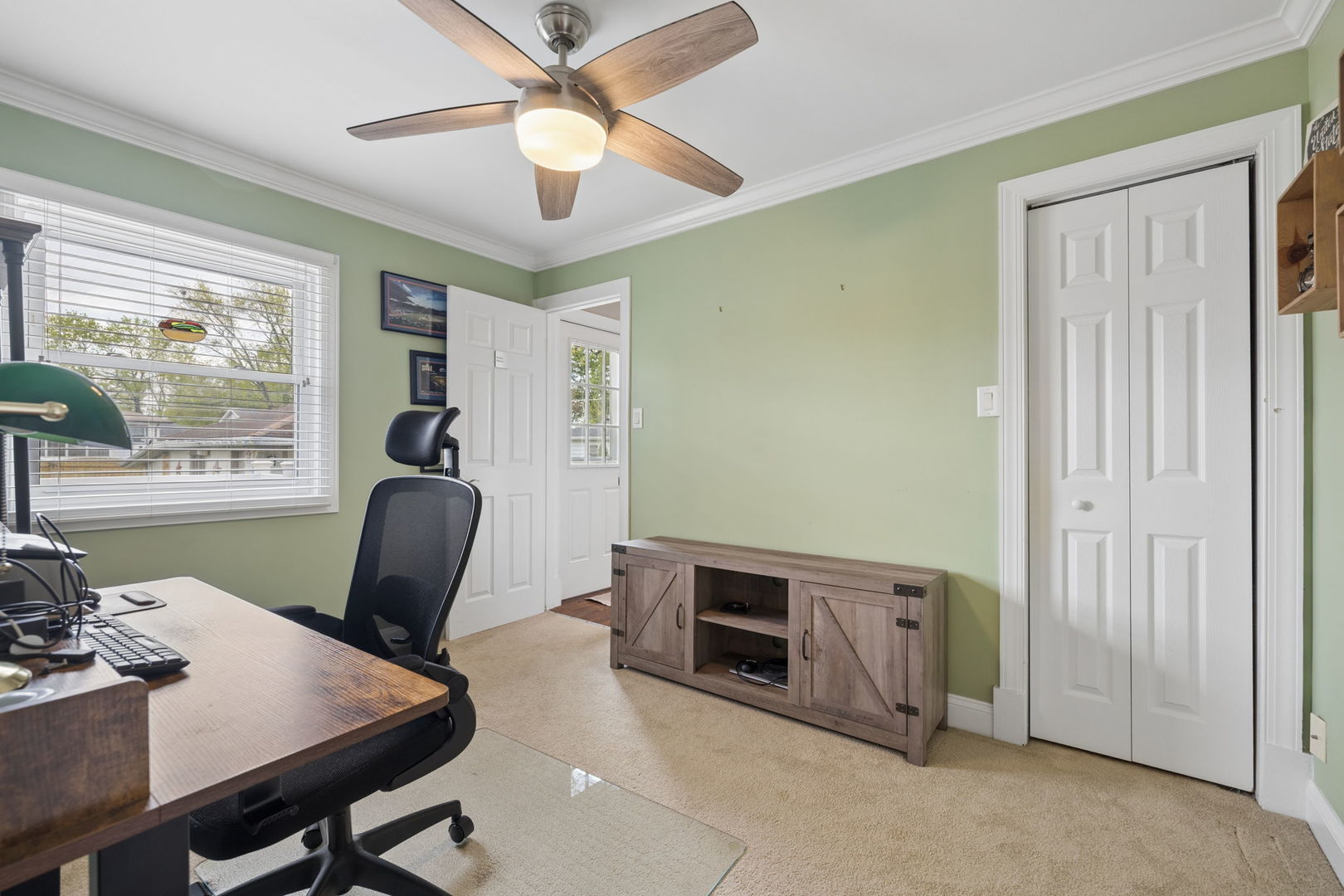 809 E Division Street, Lockport, IL 60441