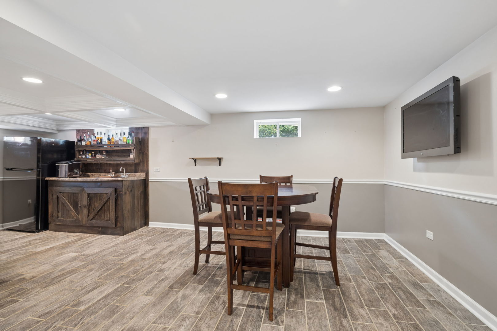 809 E Division Street, Lockport, IL 60441