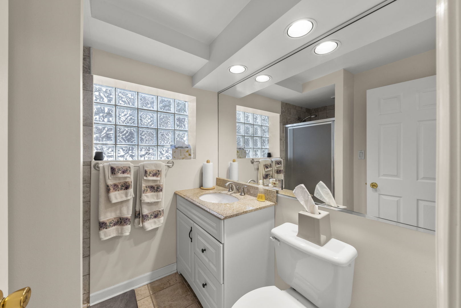 Westchester, IL 60154