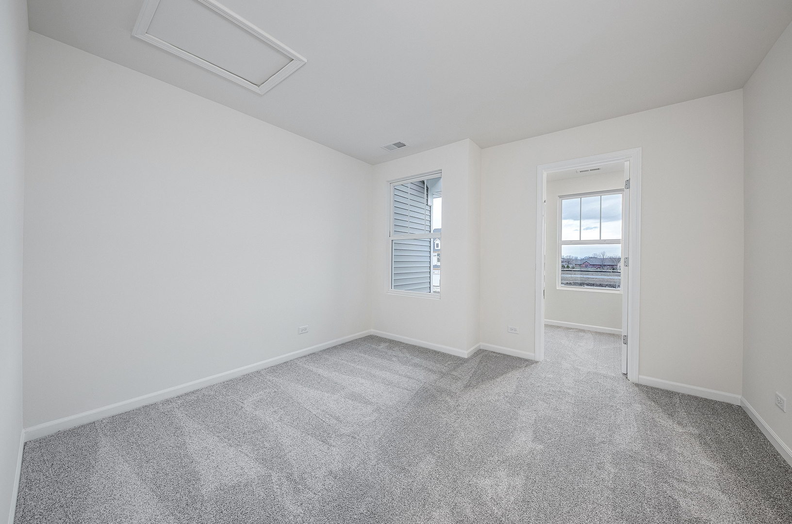 535 Watercress Drive #535, Aurora, IL 60504