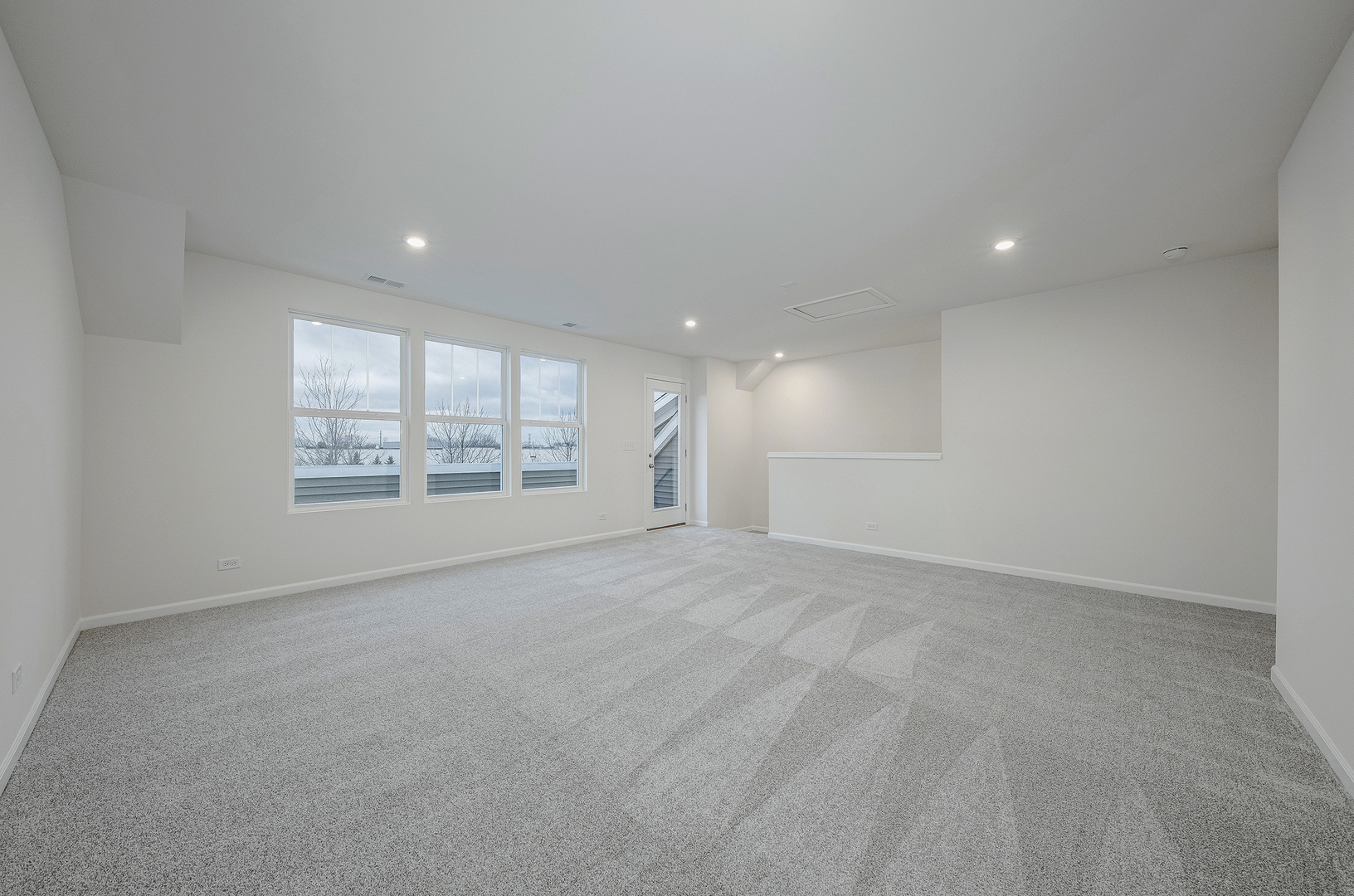 535 Watercress Drive #535, Aurora, IL 60504