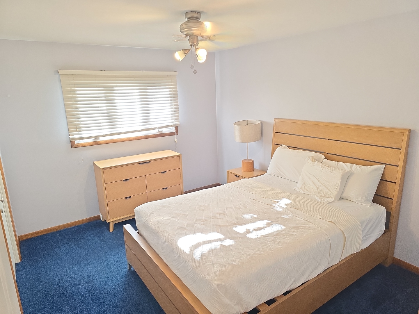 2041 E Gaisor Drive, Crete, IL 60417