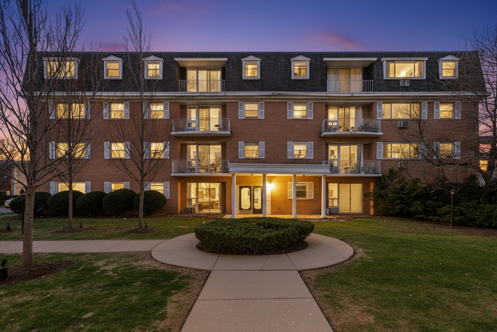 415 Wesley Avenue #21, Oak Park, IL 60302