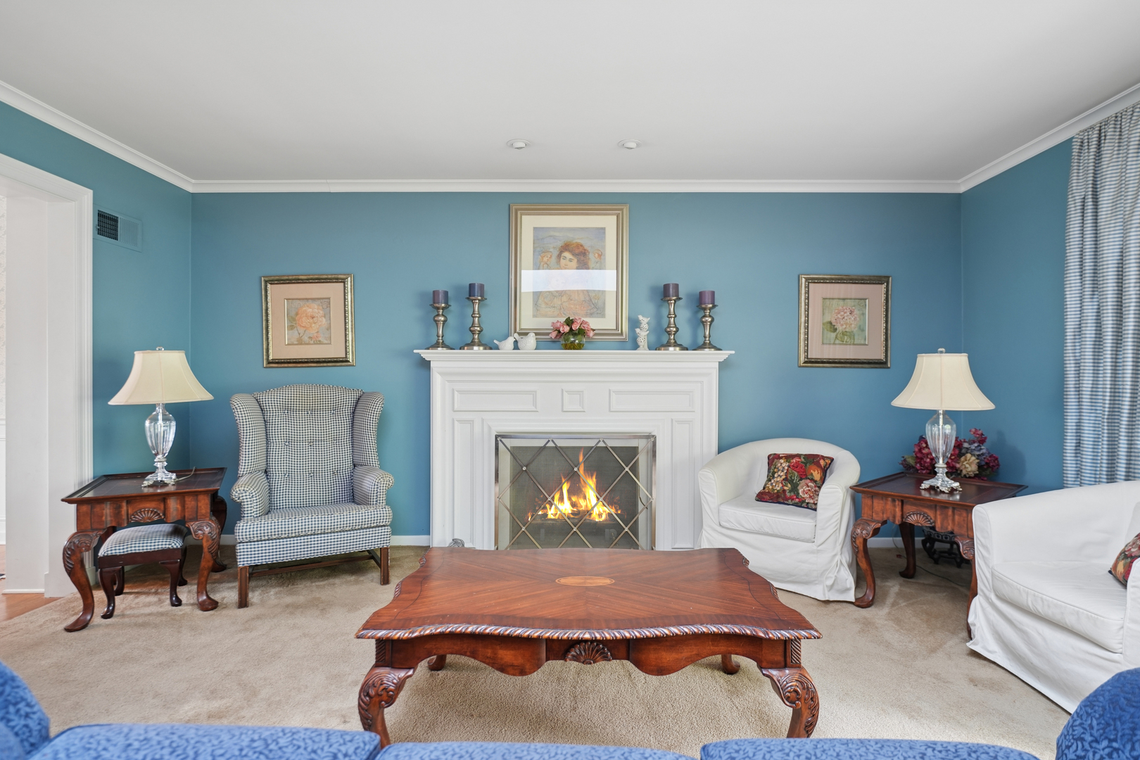 459 E Ridge Avenue, Elmhurst, IL 60126