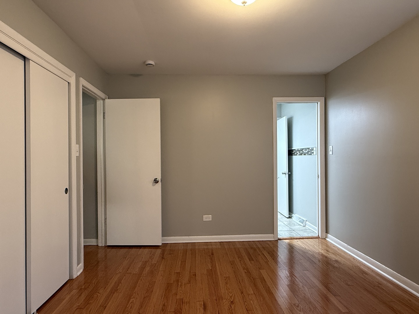 16856 School Street, South Holland, IL 60473