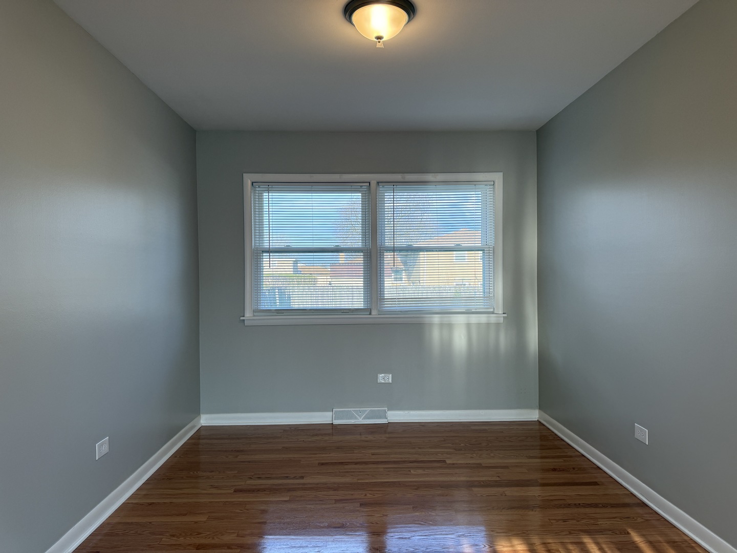 16856 School Street, South Holland, IL 60473