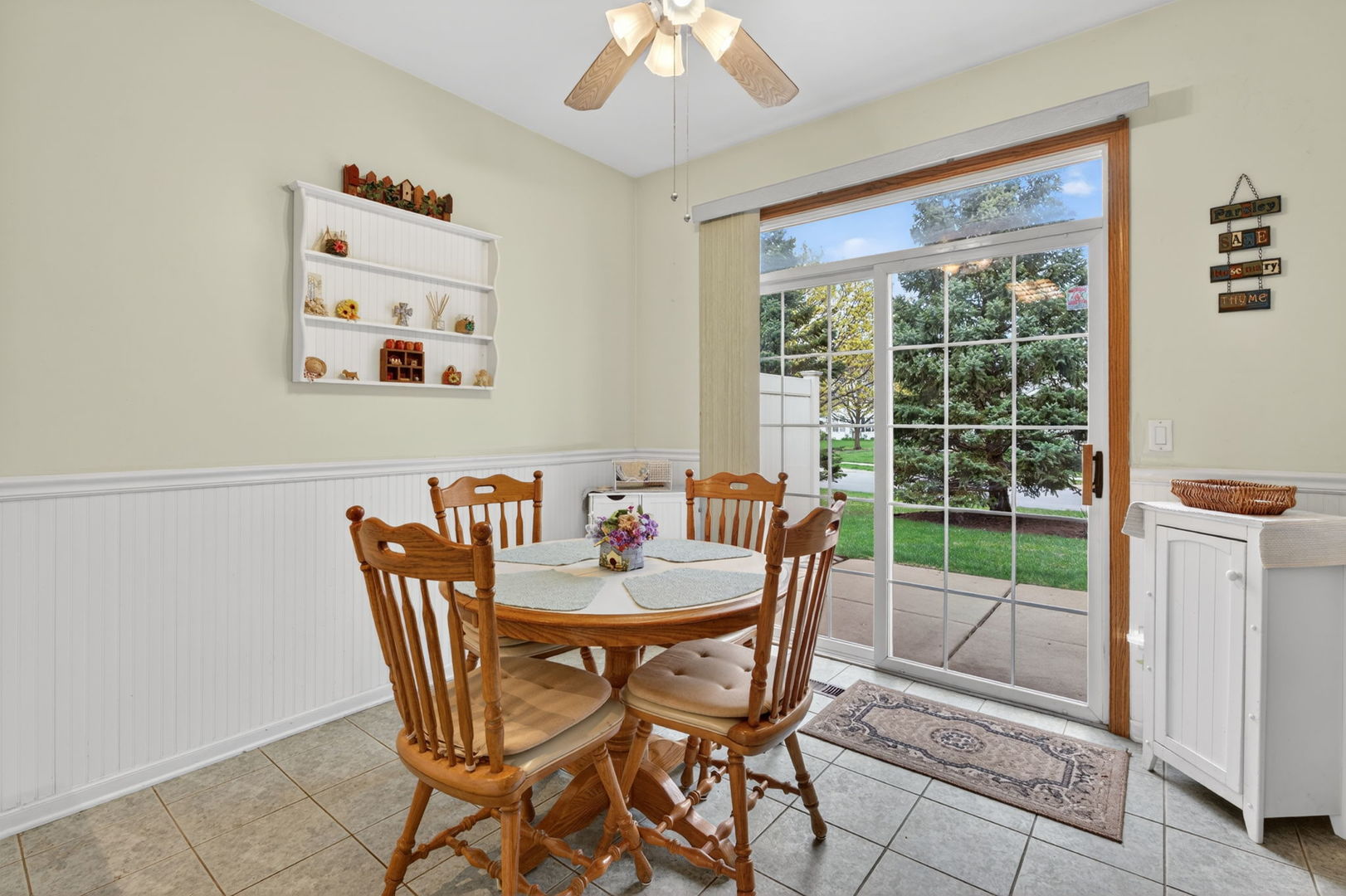 16243 Tomahawk Lake Court, Crest Hill, IL 60403